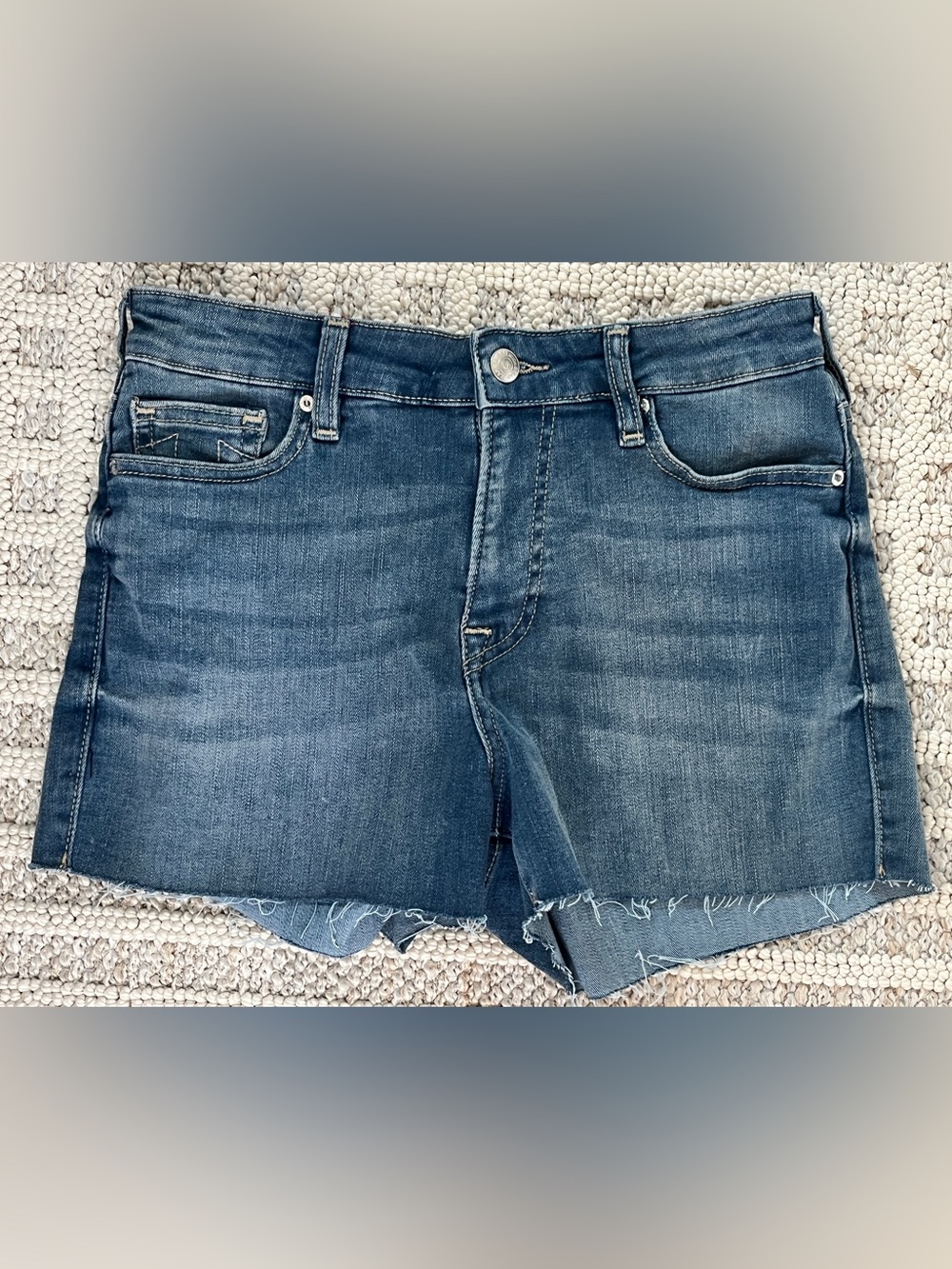 True Religion Maisie Women's Maisie Denim Jean Shorts Size 28
